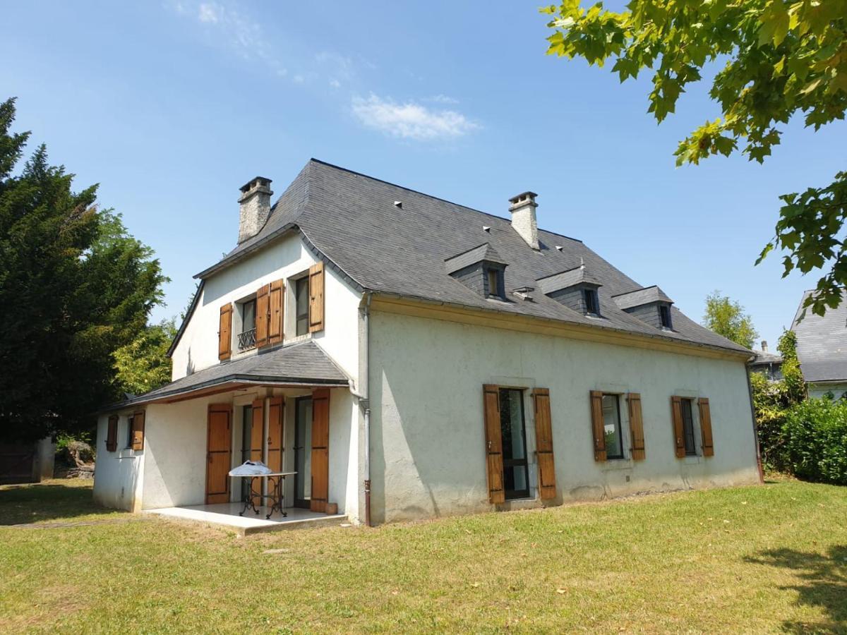 La Bergerie, Maison Spacieuse Avec Grand Jardin, Vue Sur Les Pyrenees Lourdes Exterior foto